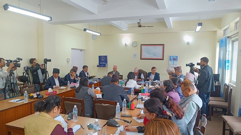सांसद सुवेदी भन्छिन्– ‘शिक्षा विधेयकमाथि षड्यन्त्र हुँदैछ, सांसदहरू रबर स्ट्याम्प होइनन्’