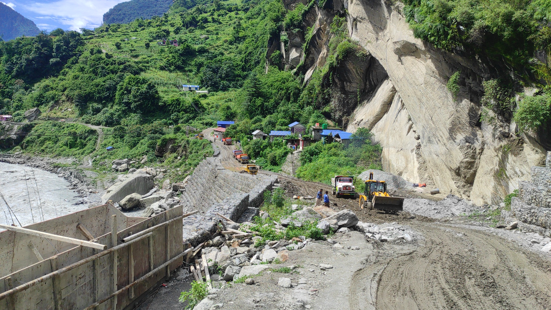 Image of https://mayorsap.com/storage/photos/10/68df72fd7dbbe.jpg