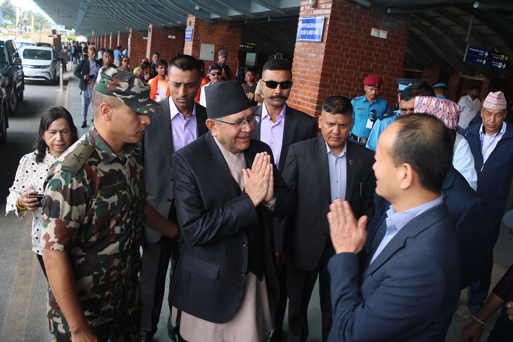 सभामुख घिमिरे स्वदेश फिर्ता