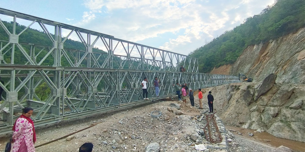 Image of https://mayorsap.com/storage/photos/10/Hewa-khola-pool.jpg