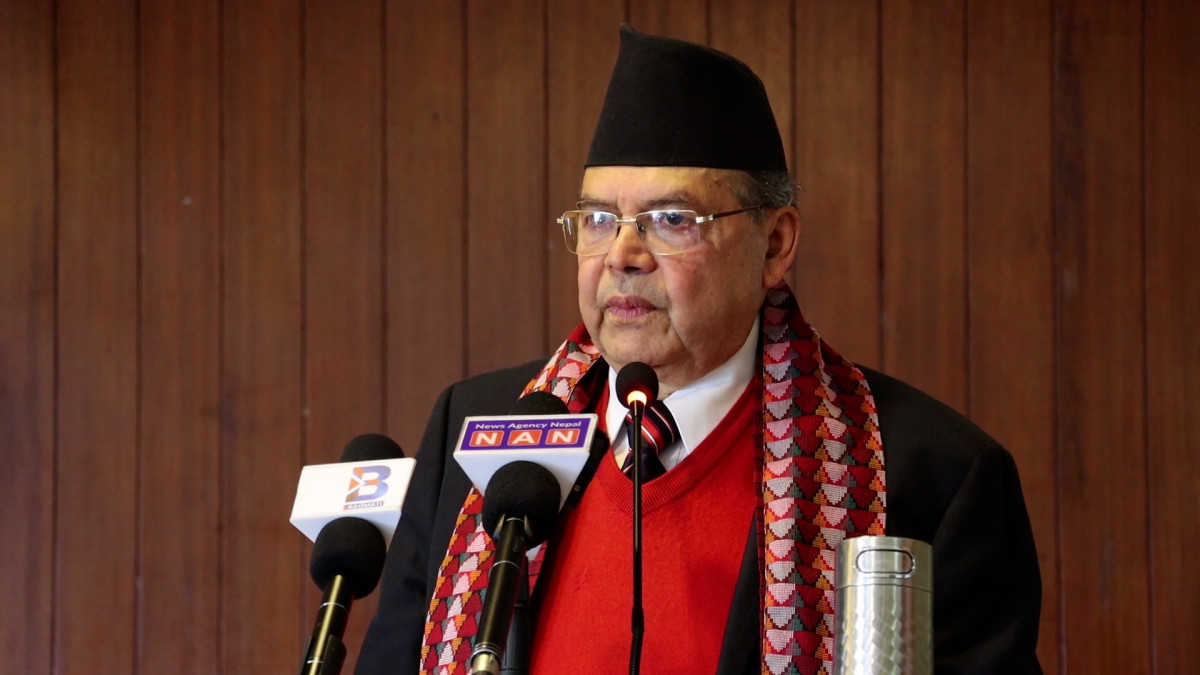 कम्युनिष्ट एकता भावनाले होइन, सही विचारले हुन्छ : झलनाथ खनाल