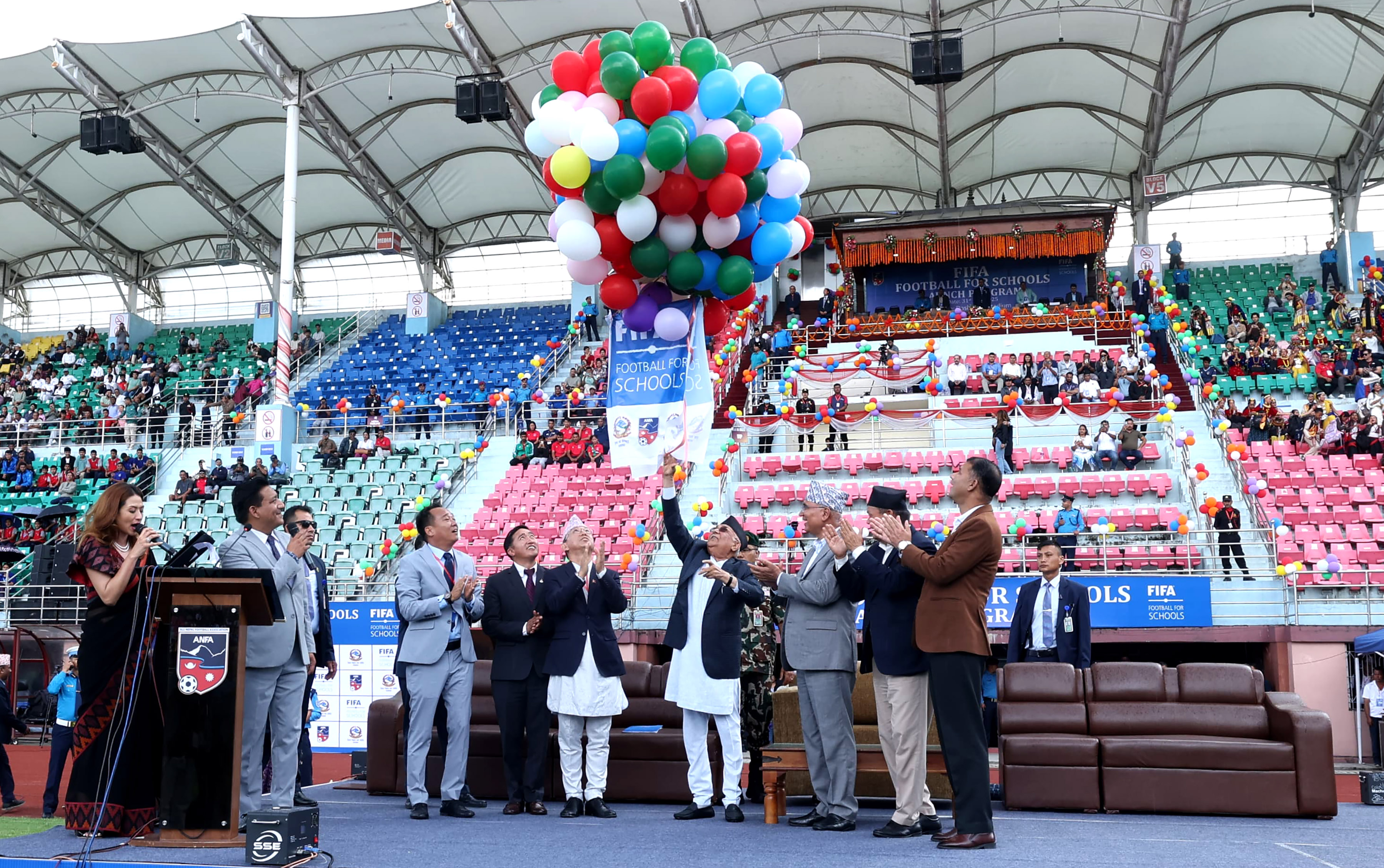 प्रधानमन्त्री ओलीबाट ‘फिफा फर स्कुल’ अभियानको शुभारम्भ