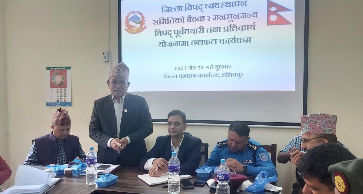 बाढी पीडितलाई सहयोग गर्दा अख्तियारले दुःख दिइरहेको छ : चिरीबाबु महर्जन