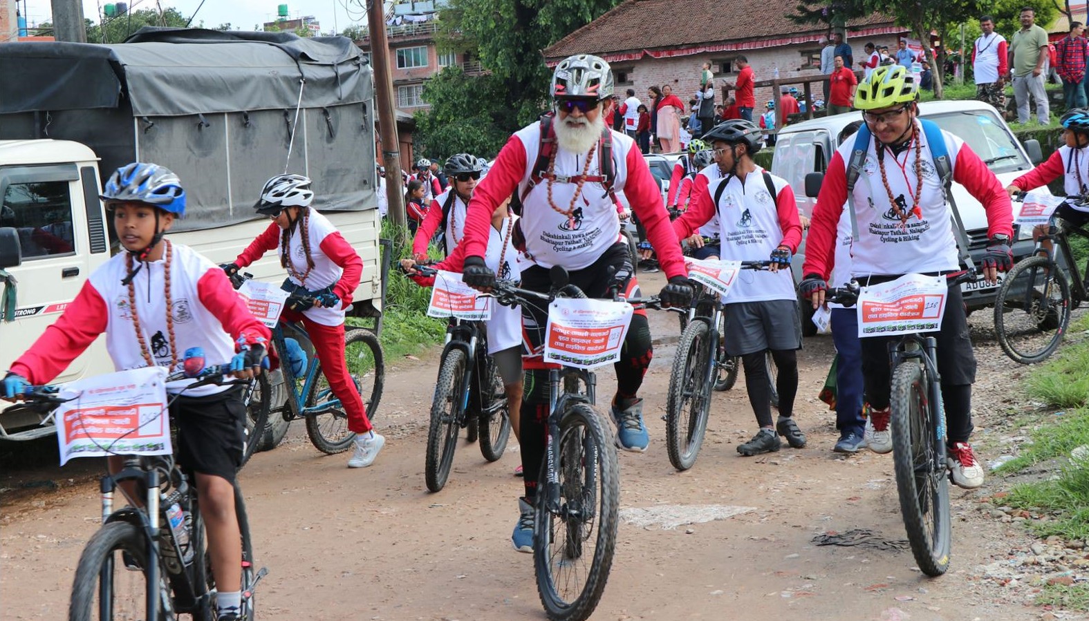 Image of https://mayorsap.com/storage/photos/10/cycling-nagarkot.jpg