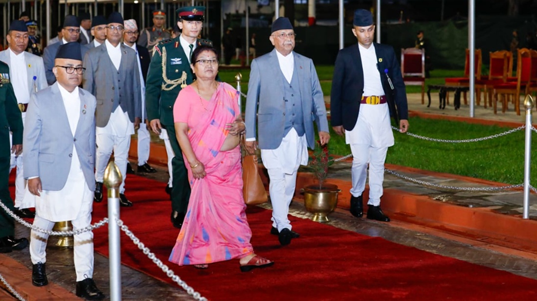Image of https://mayorsap.com/storage/photos/10/kp-oli-return-from-turkiministan.jpg