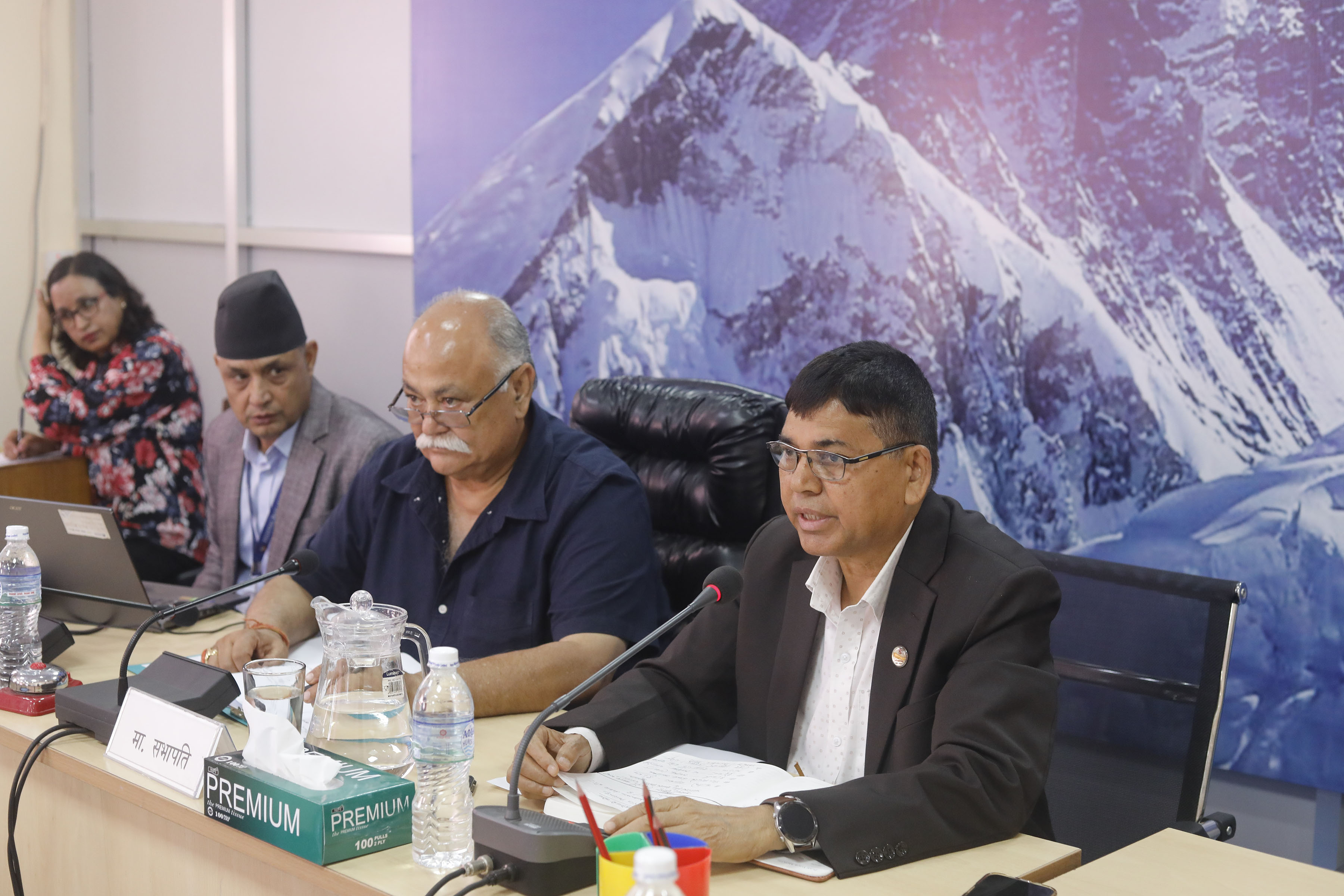 वातावरण र अपाङ्गमैत्री सडक संरचना निर्माणमा सरकारको ध्यान : मन्त्री दाहाल