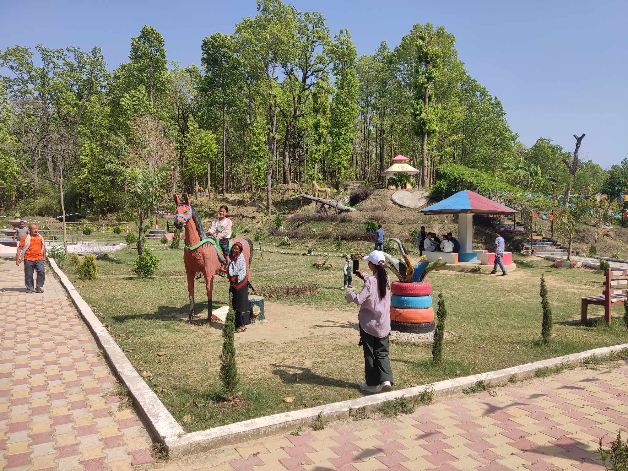कुलपानी हरित पार्क आन्तरिक पर्यटकको रोजाइमा