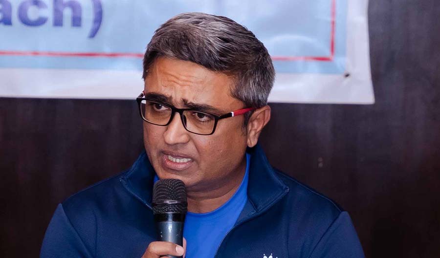 काठमाडौं गुर्खाजको मुख्य प्रशिक्षकमा मोन्टी देसाई नियुक्त