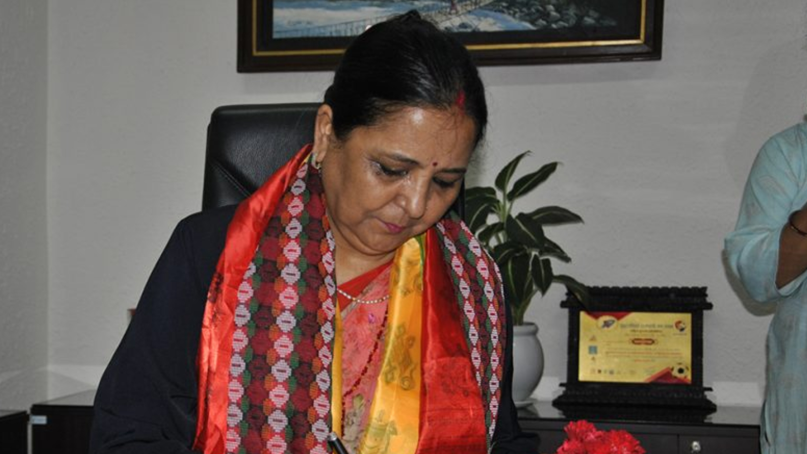 नेपाल टेलिकमकी प्रबन्ध निर्देशक पहाडीविरुद्ध भ्रष्टाचार मुद्दा