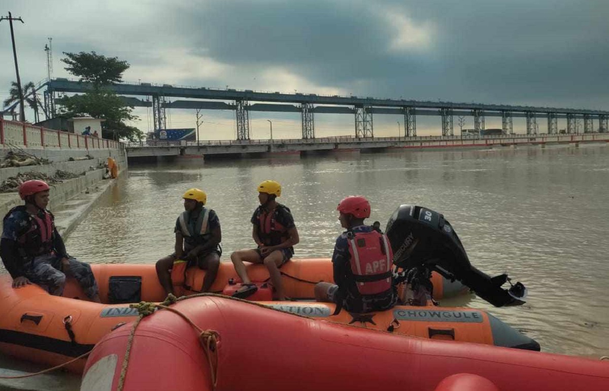 सप्तकोशीमा विपद् उद्धार अभ्यासका क्रममा बेपत्ता भएका सुरक्षाकर्मीको खोजी जारी