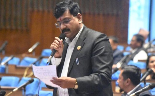मन्त्री गुप्तालाई बर्खास्त गर्न माग गर्दै एमालेकै सांसदले भने–दुनियाँले सुनेको अडियो सरकारले नसुन्नु लोकतन्त्रको अपमान हो