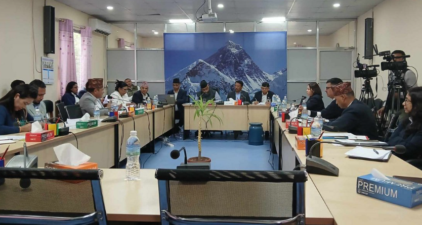 यातायात व्यवसायीलाई लक्षित गर्दै सांसद शाहीले भने–अराजक समूहका नाजायज माग पूरा गर्नु हुँदैन