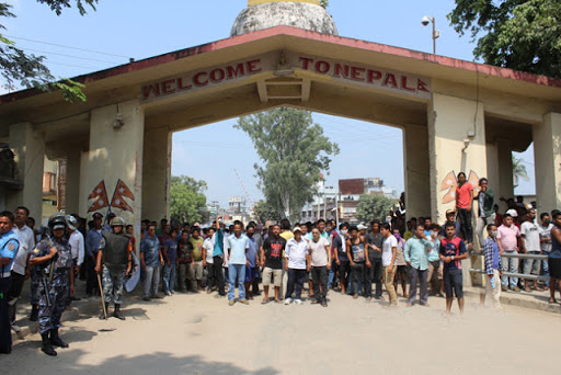 नेपाल–भारत सीमानाका बन्द हुँदै
