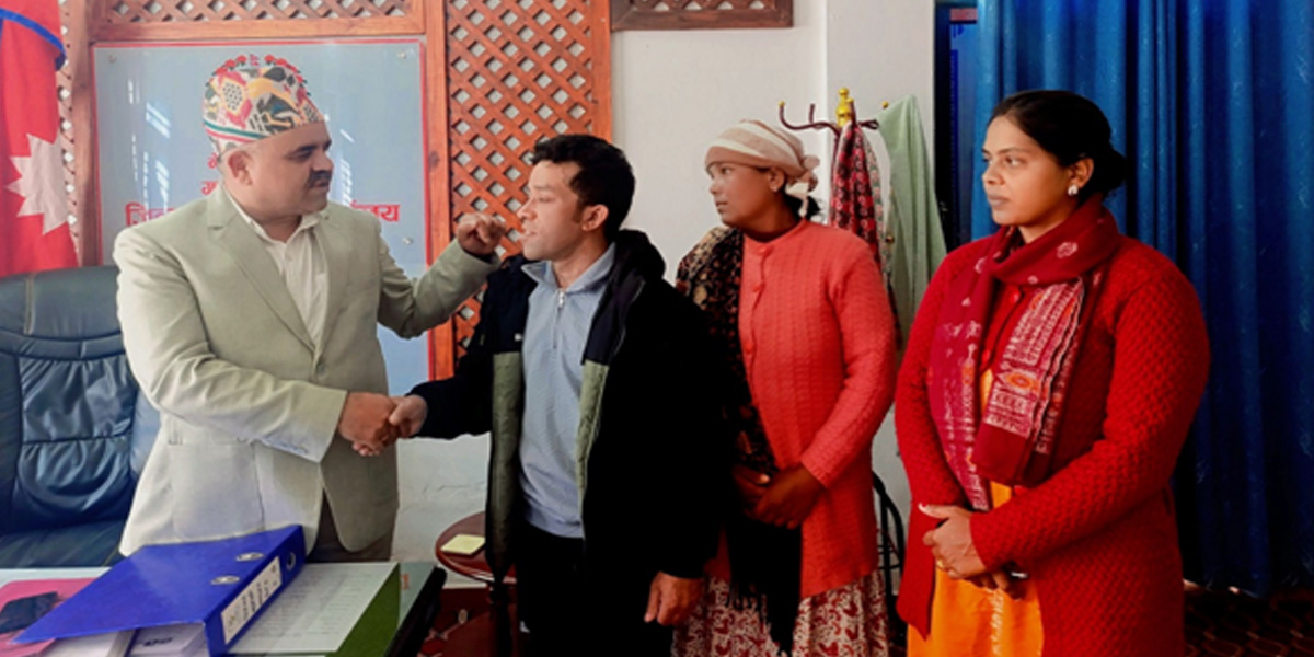 Image of https://mayorsap.com/storage/photos/shares/bhuwan-bk-myagdi.jpg