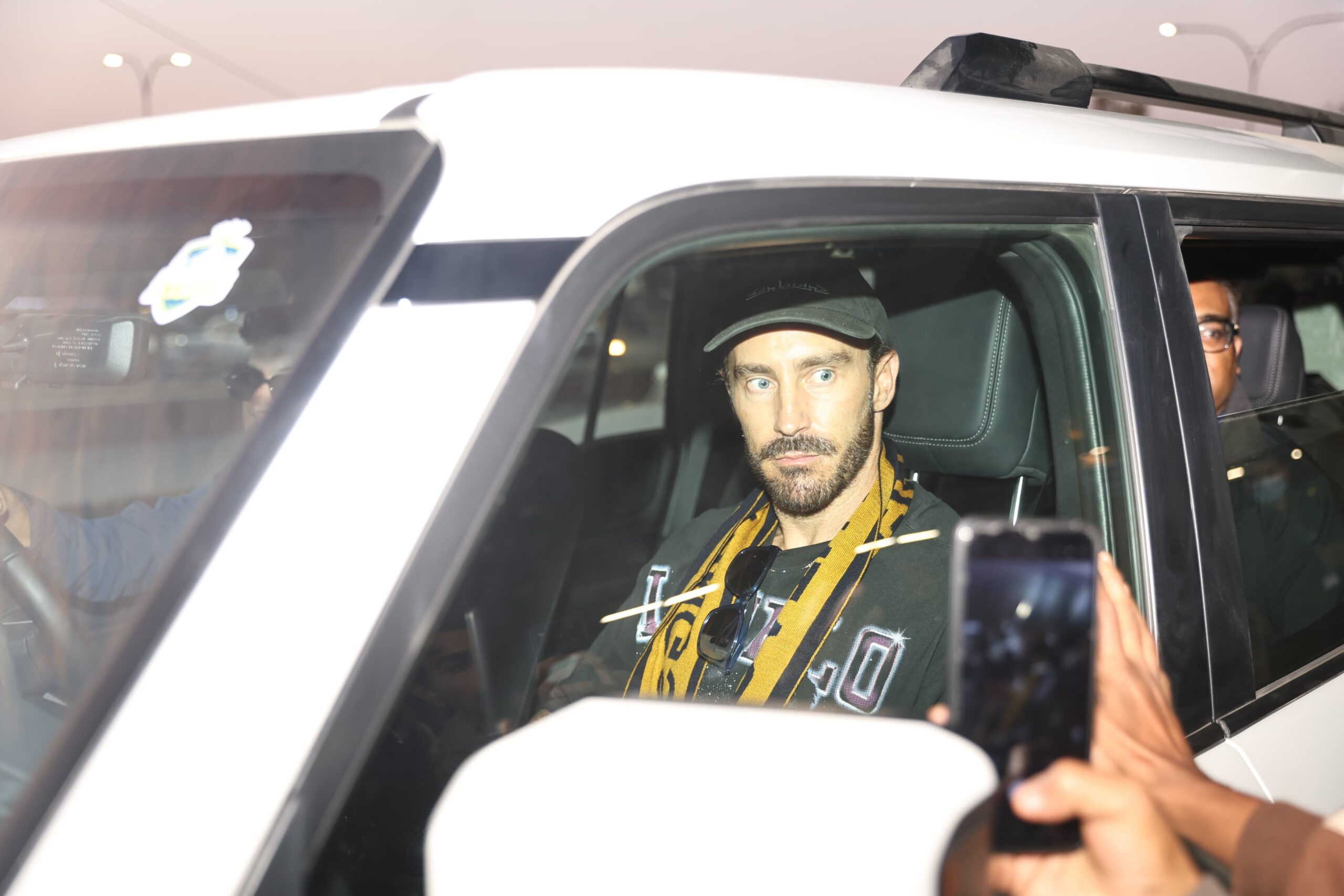 Image of https://mayorsap.com/storage/photos/shares/faf-du-plessis.jpg