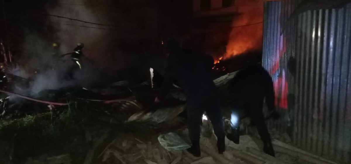 Image of https://mayorsap.com/storage/photos/shares/fire.jpg