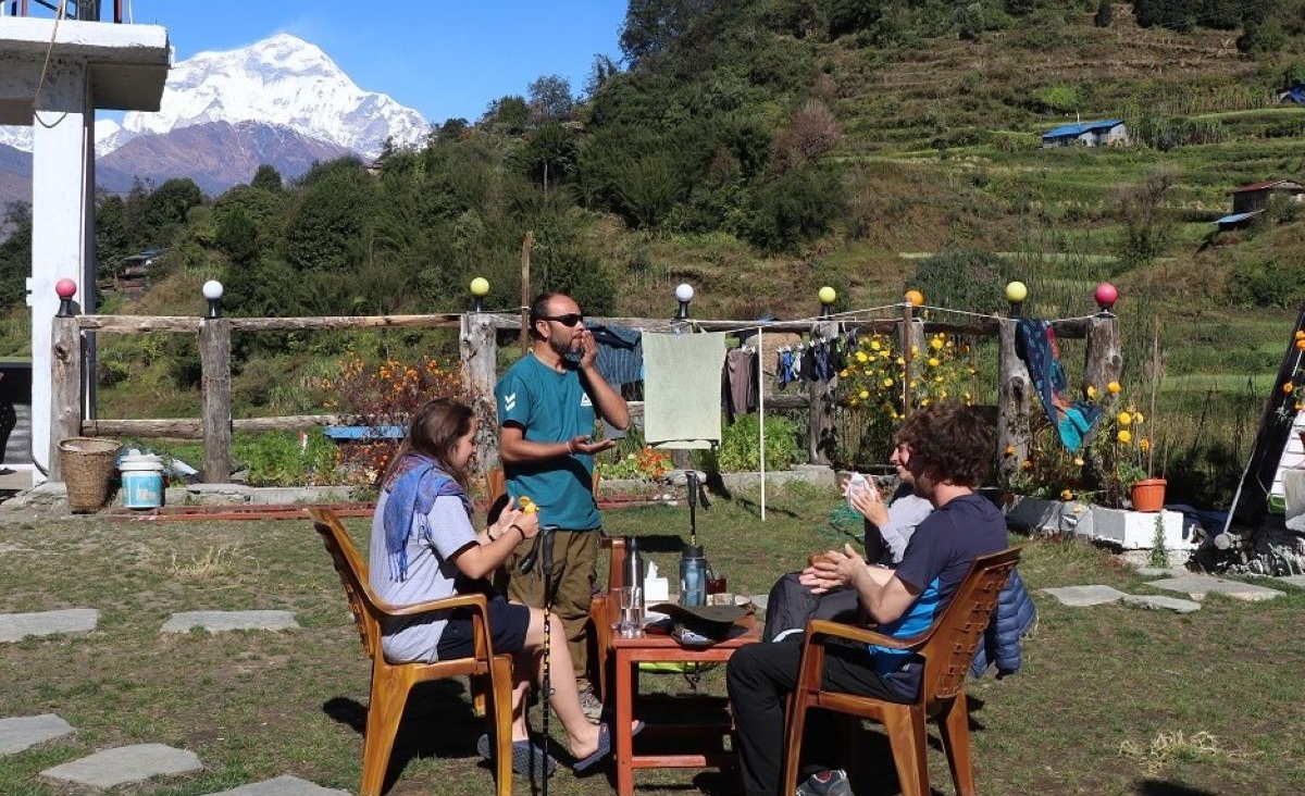 Image of https://mayorsap.com/storage/photos/shares/tourist.jpg