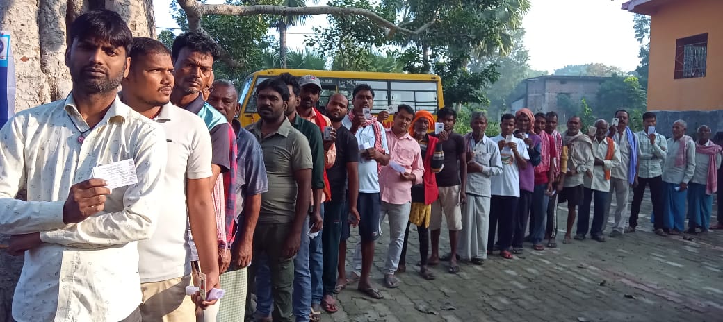 Image of https://mayorsap.com/storage/photos/shares/voting-in-bihar_1.jpeg